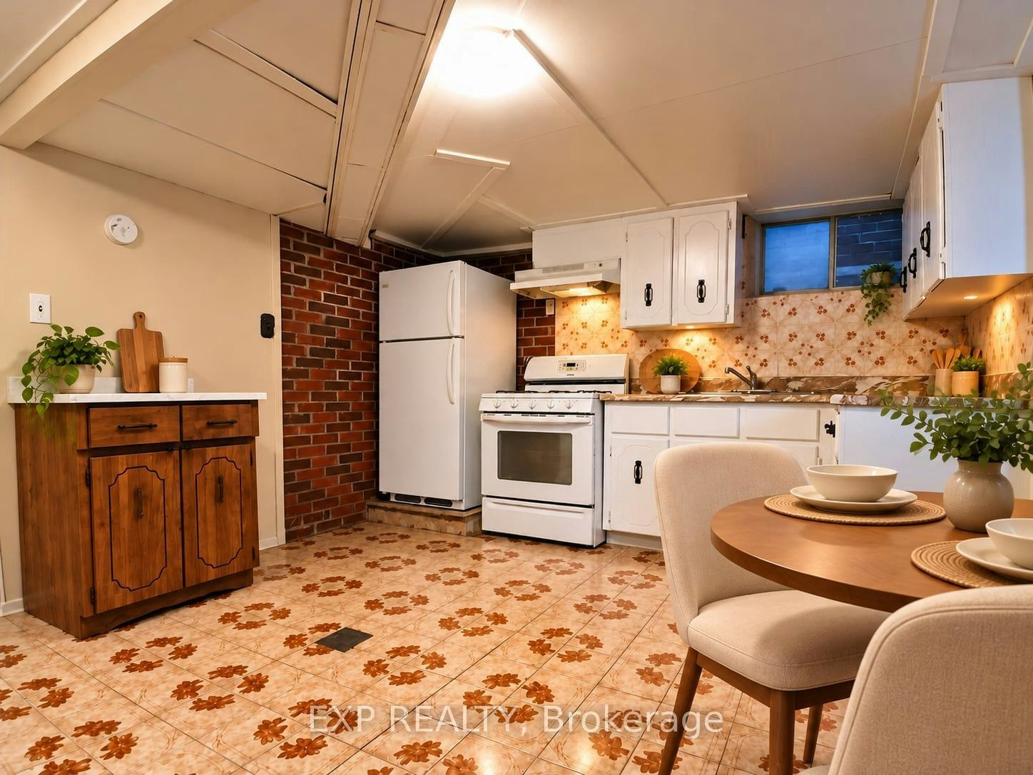 Lower Level-310 Westwood Avenue, Toronto, ON, M4J 2H7 - 3