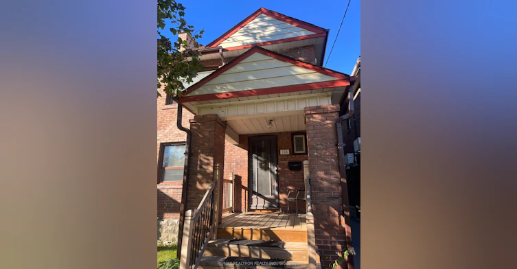184 Westwood Avenue, Toronto, ON, M4K 2B1