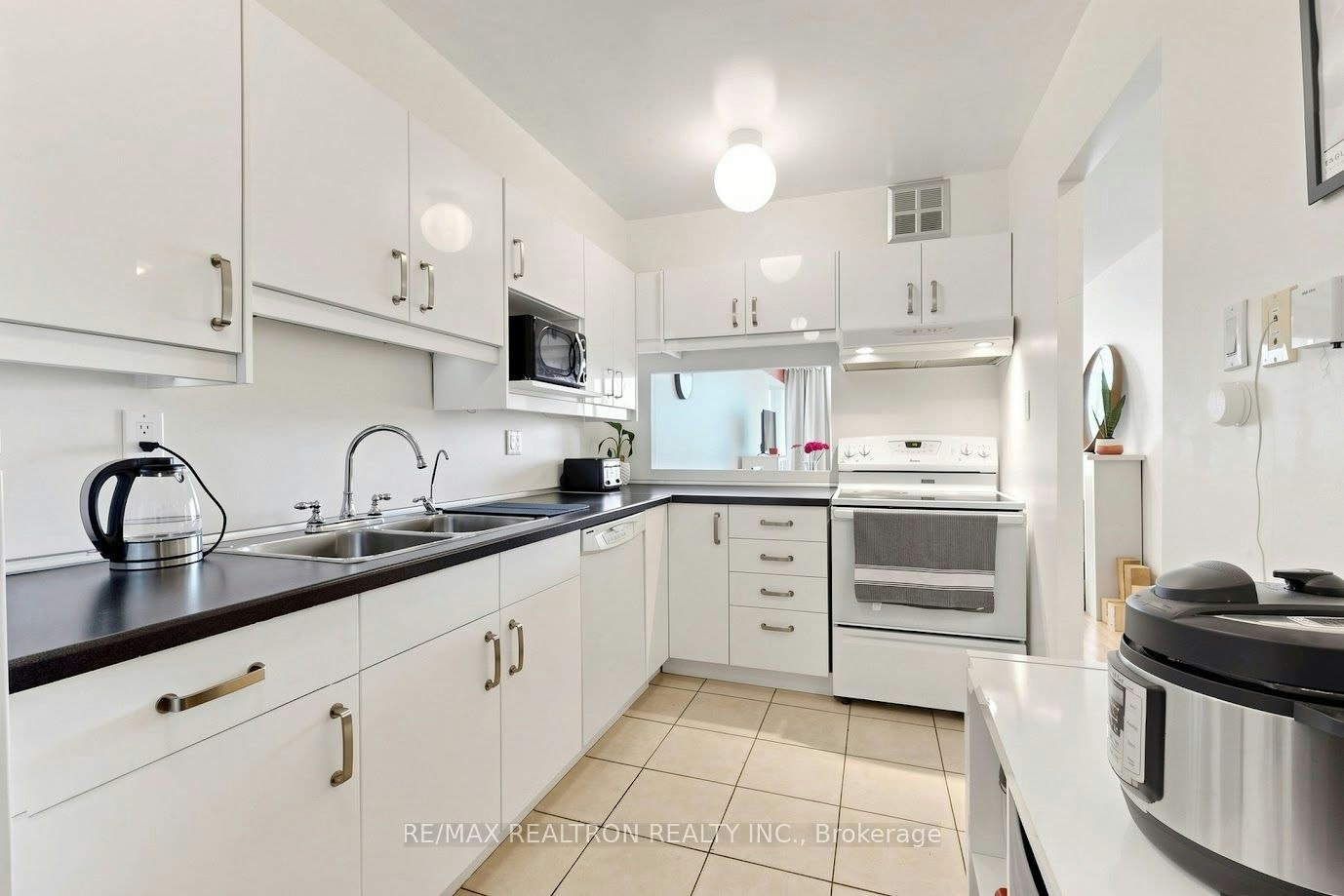 505-2365 Kennedy Road, Toronto, ON, M1T 3S6 - 3