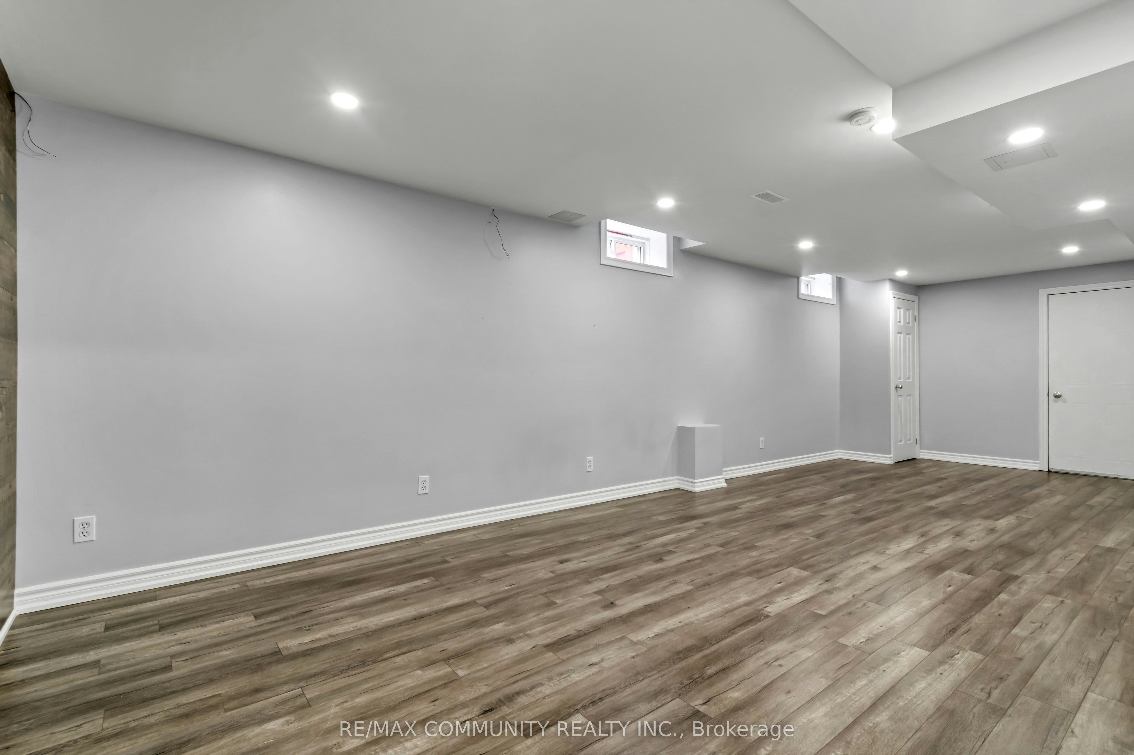 1376 Trowbridge Drive, Oshawa, ON, L1G 7R7 - 12