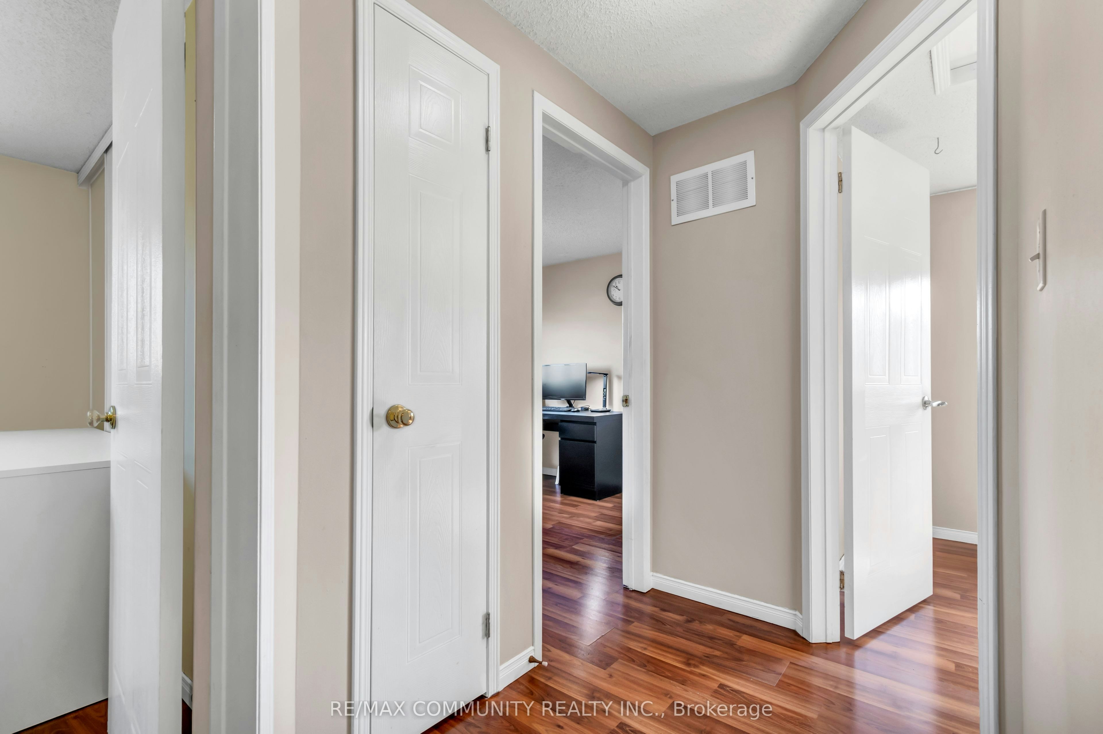 1376 Trowbridge Drive, Oshawa, ON, L1G 7R7 - 18