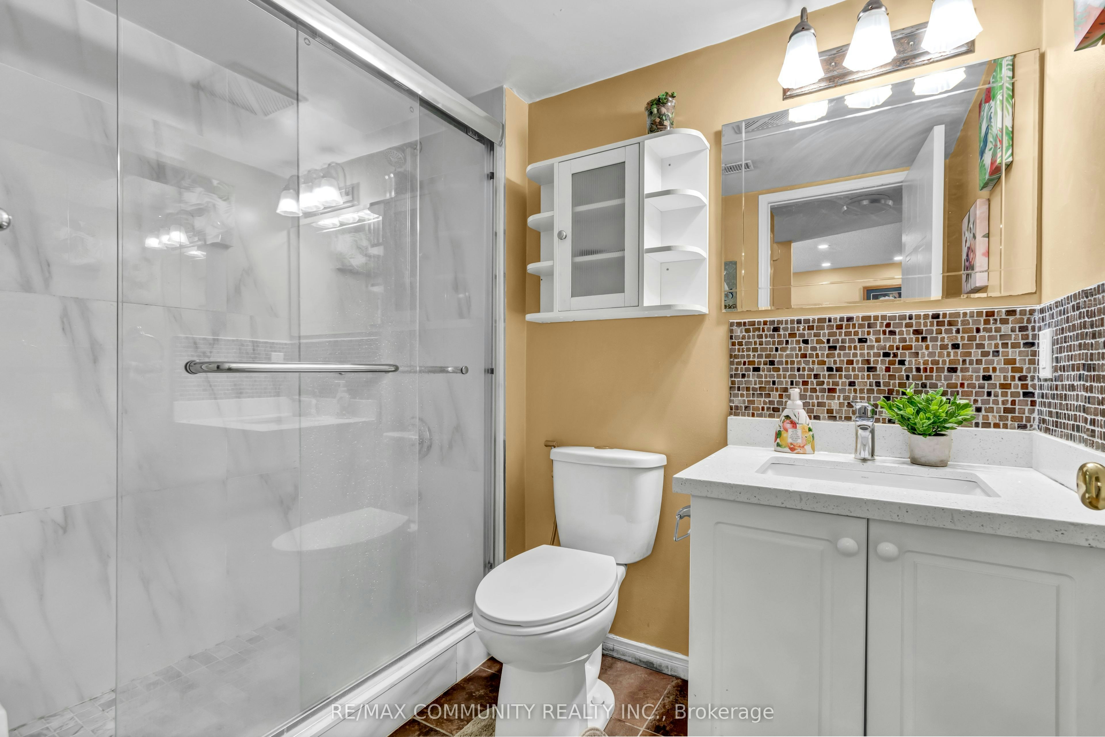 1376 Trowbridge Drive, Oshawa, ON, L1G 7R7 - 9