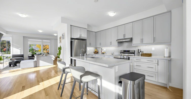 537 Danks Ridge Drive, Ajax, ON, L1S 0H3 - 8
