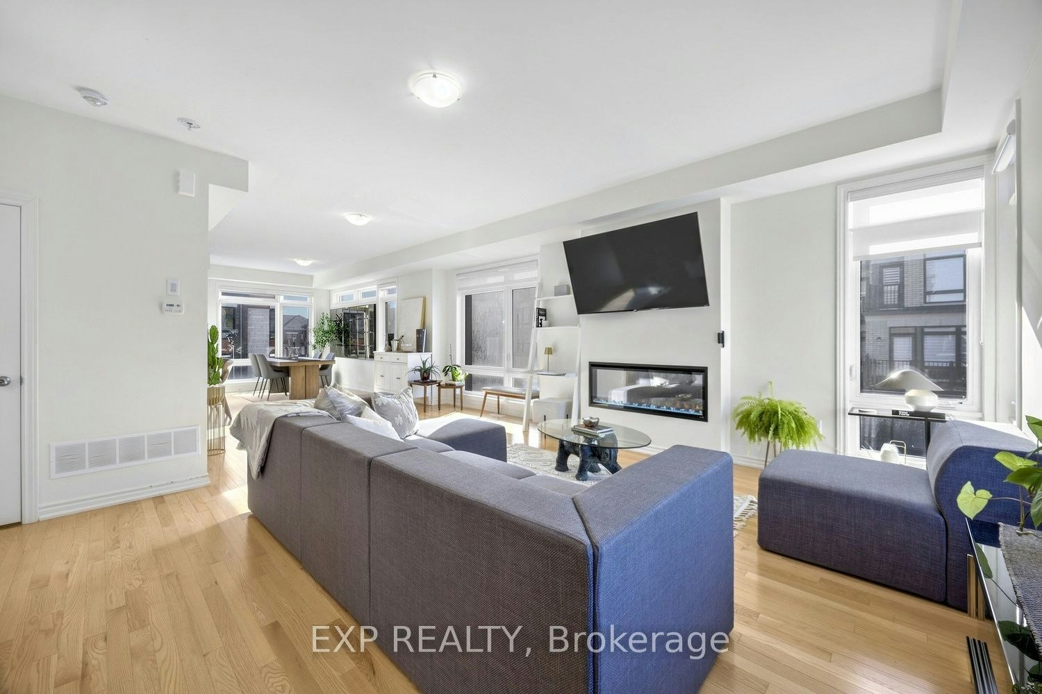 537 Danks Ridge Drive, Ajax, ON, L1S 0H3 - 10