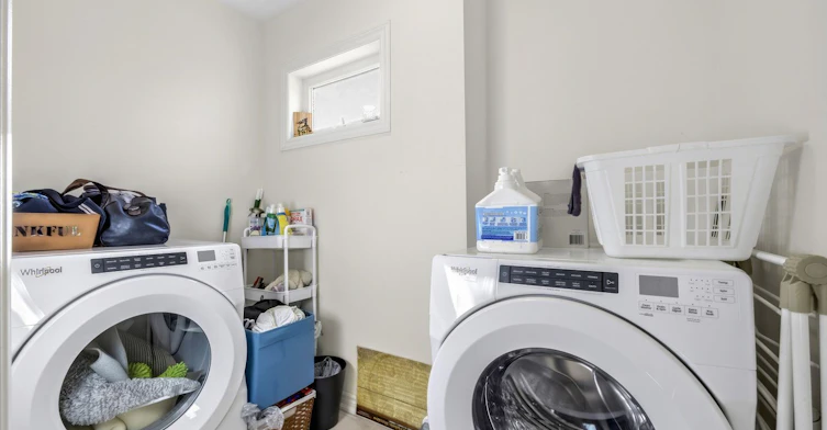 537 Danks Ridge Drive, Ajax, ON, L1S 0H3 - 30