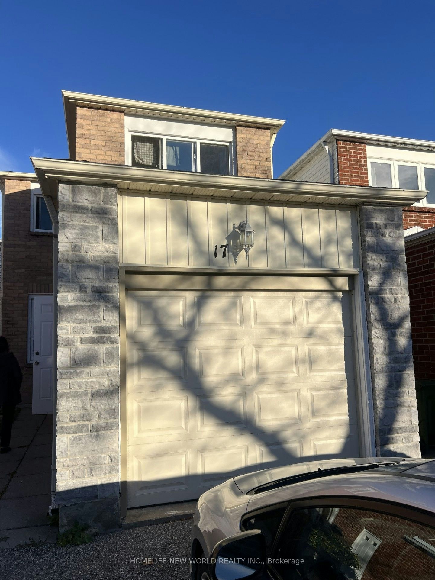 17 Goldhawk Trail, Toronto, ON, M1V 4Z1 - 2