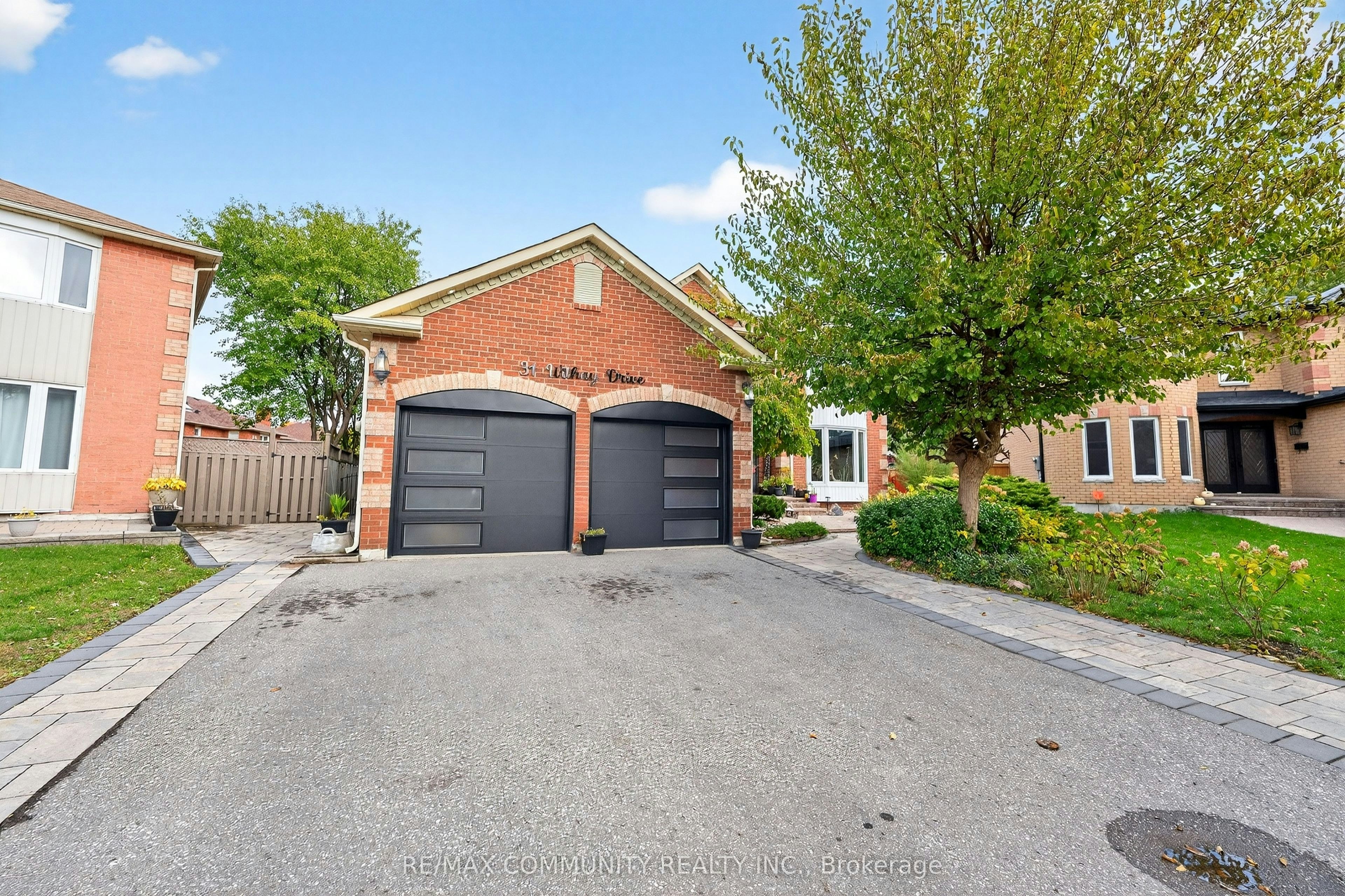 31 Withay Drive, Ajax, ON, L1T 3J8