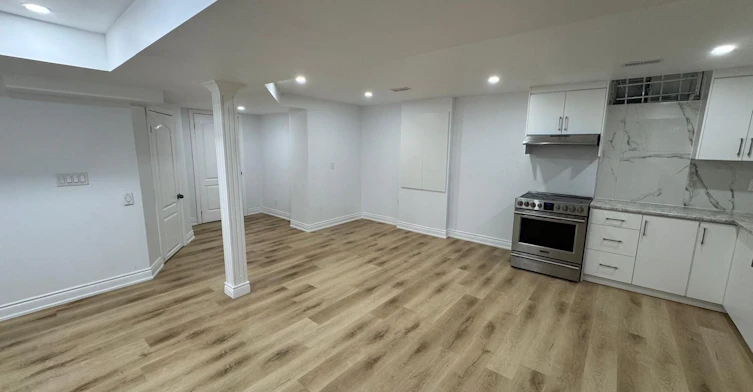 BSMT-155 Waller Street, Whitby, ON, L1R 2P7 - 13