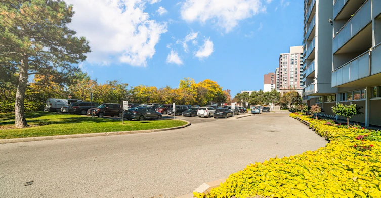 812-2550 Pharmacy Avenue, Toronto, ON, M1W 1H9 - 44