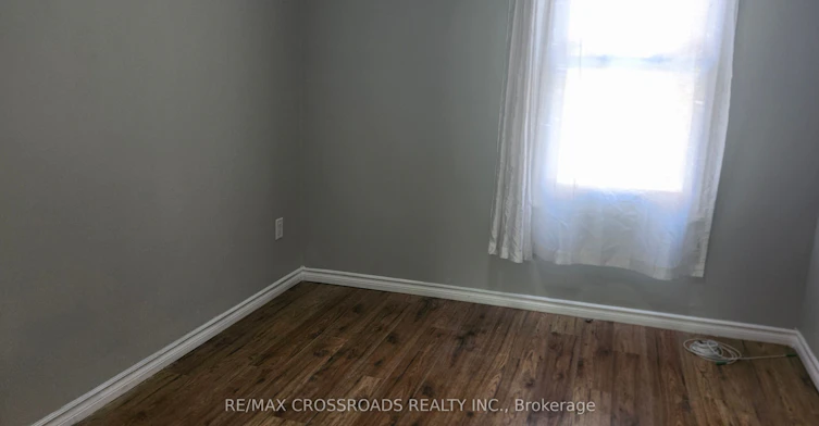 Front unit-Main floor-220 Mcnaughton Avenue, Oshawa, ON, L1H 3B6 - 7