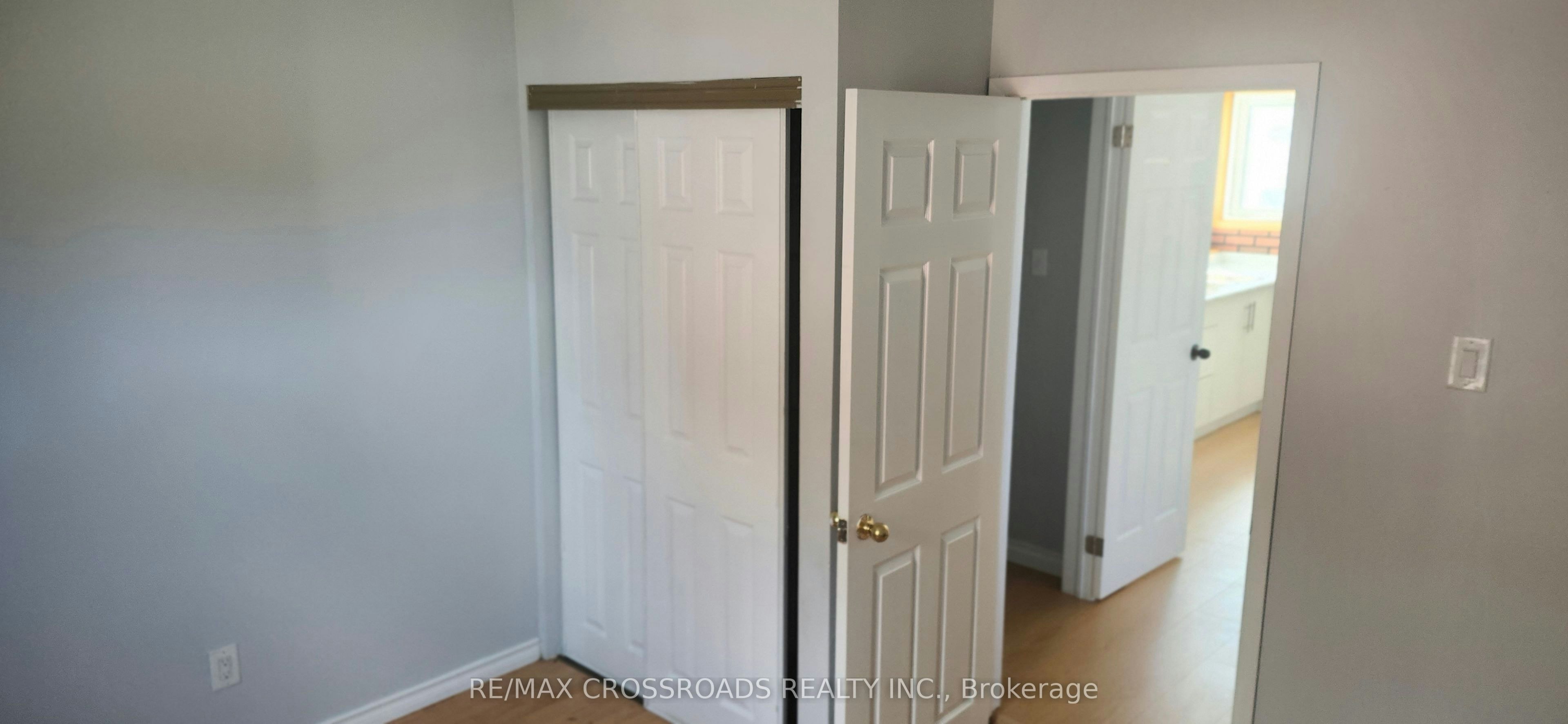 Rear unit-Main floor-220 Mcnaughton Avenue, Oshawa, ON, L1H 3B6 - 6