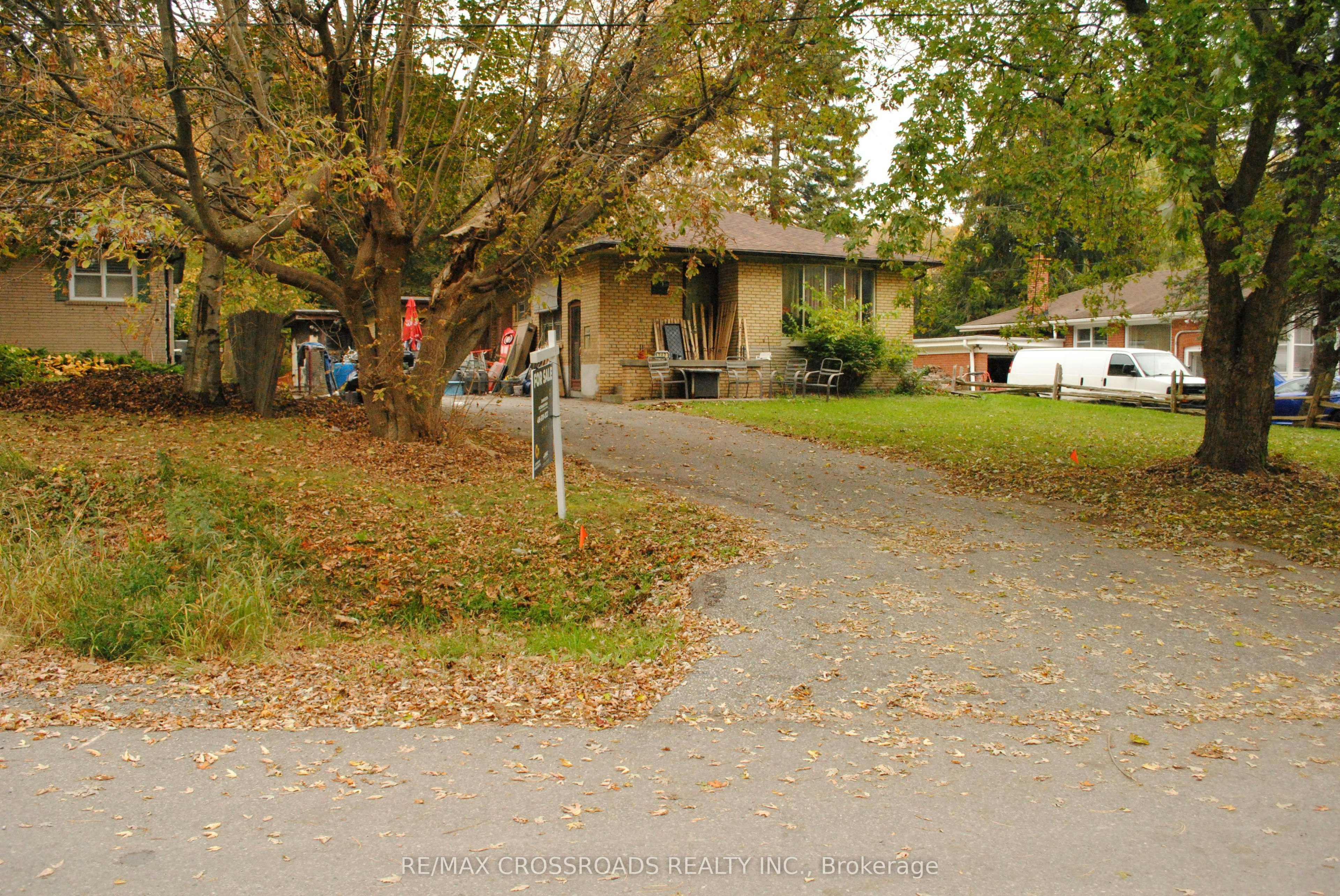 242 Island Road, Toronto, ON, M1C 2R2