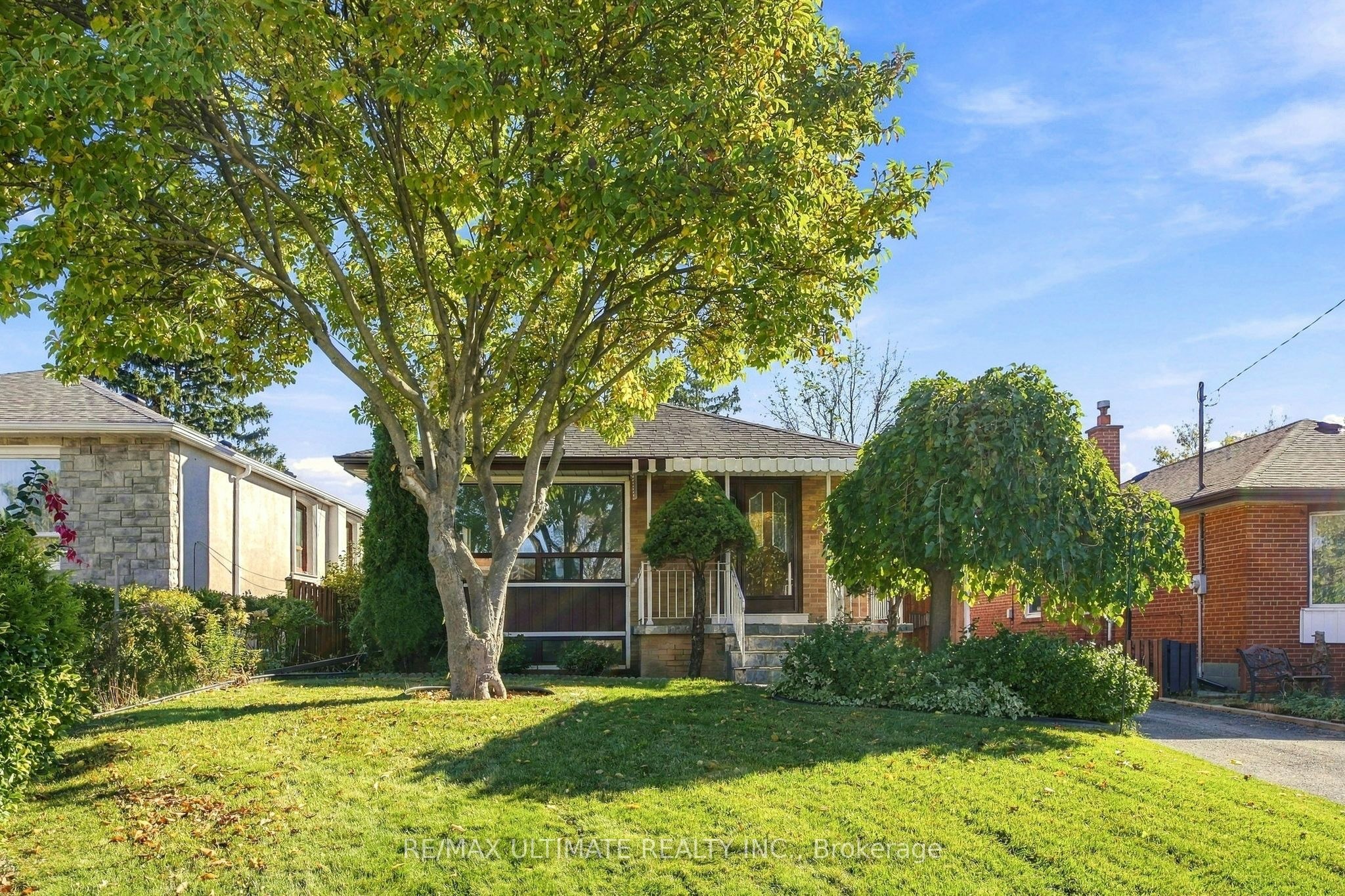 21 Tulip Drive, Toronto, ON, M1R 4W3