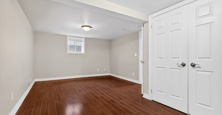 Basement-303 Rossland Road W, Whitby, ON, L1N 3H8 - 9