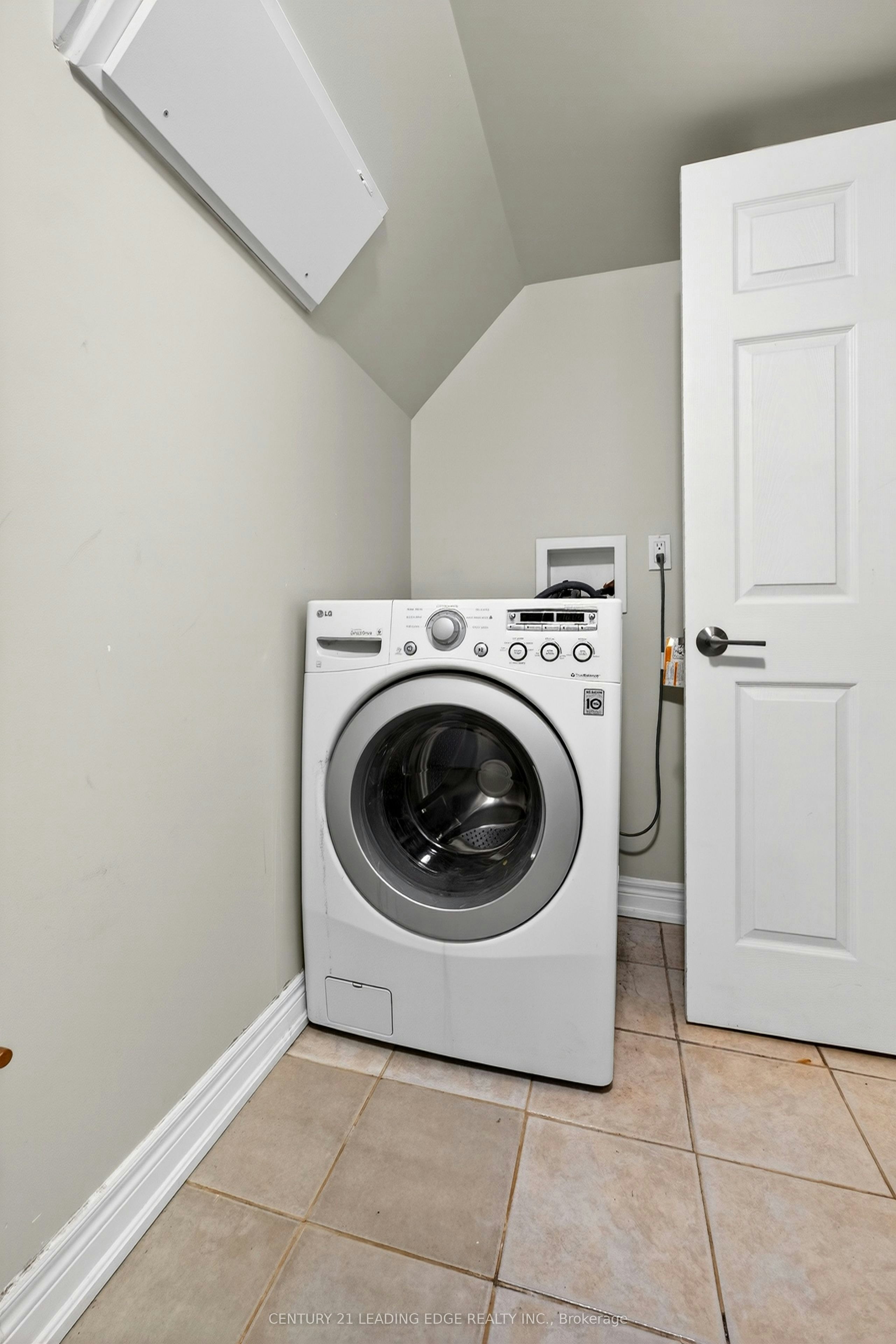 Basement-303 Rossland Road W, Whitby, ON, L1N 3H8 - 20
