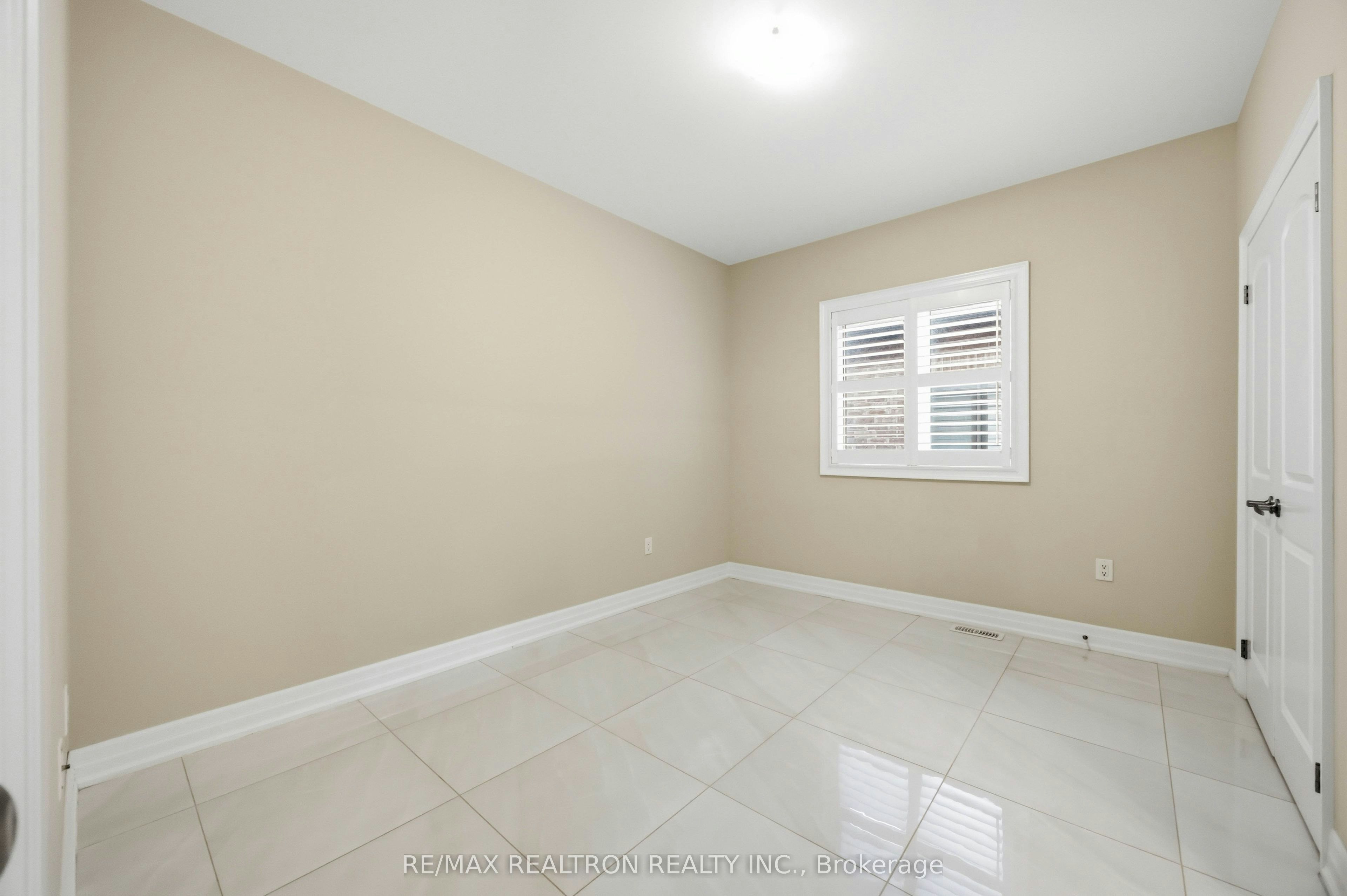 1917 Fairport Road, Pickering, ON, L1V 1T5 - 24