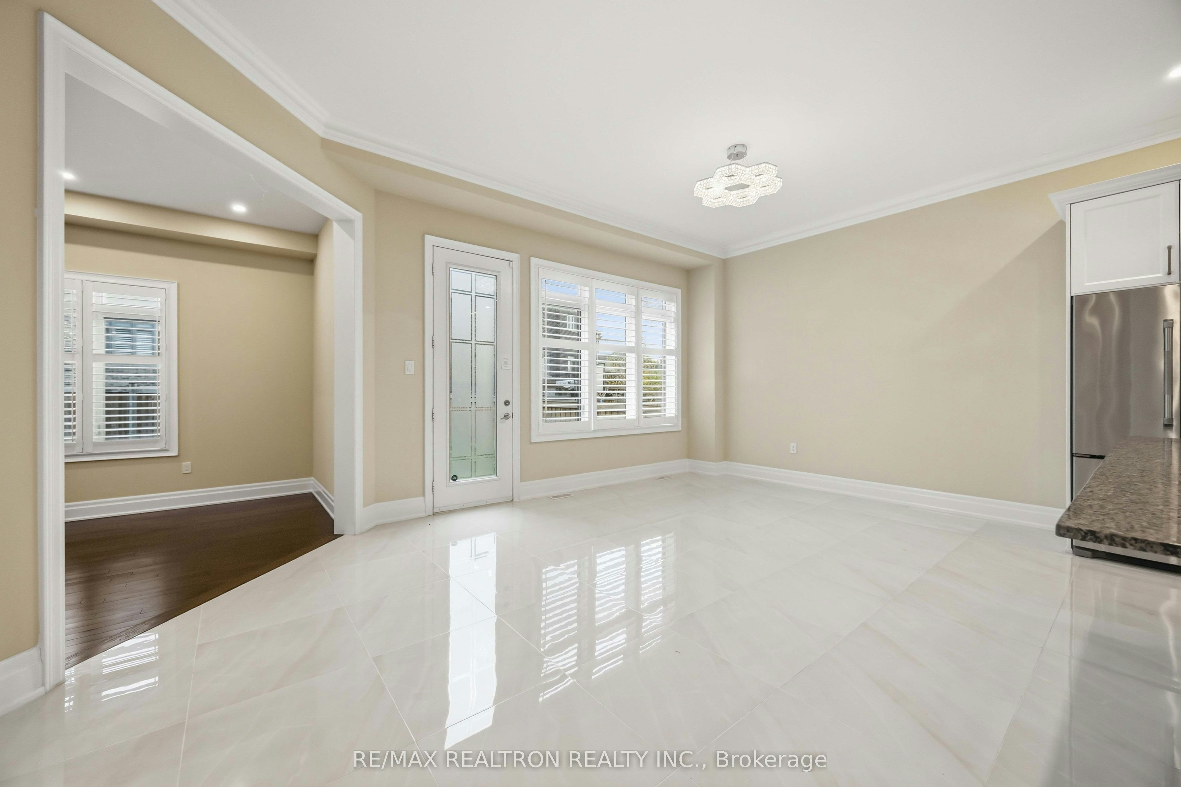 1917 Fairport Road, Pickering, ON, L1V 1T5 - 9