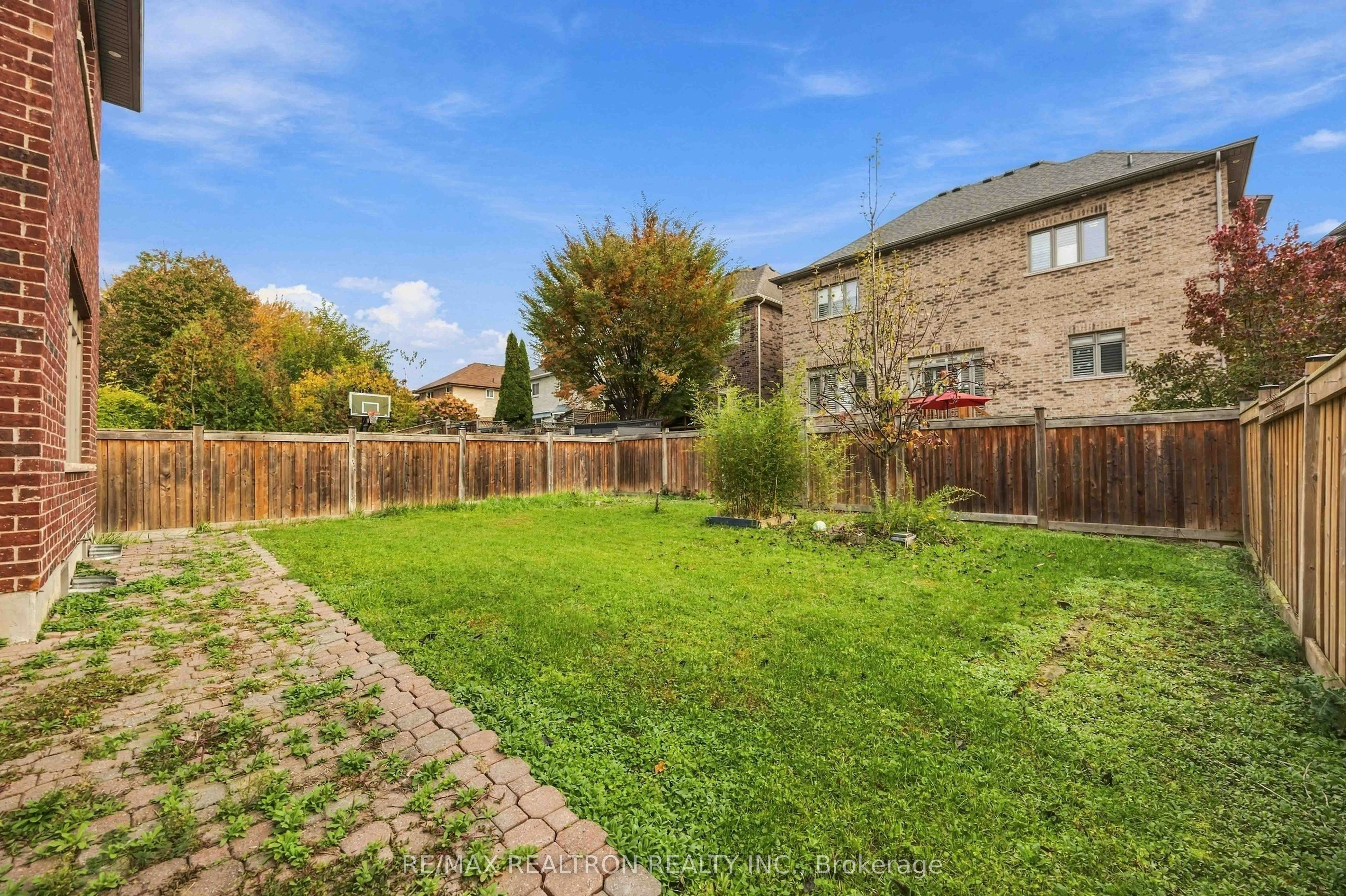 1917 Fairport Road, Pickering, ON, L1V 1T5 - 30