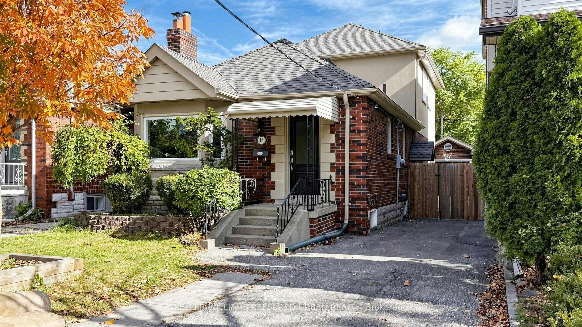 11 Crestland Avenue, Toronto, ON, M4C 3K9