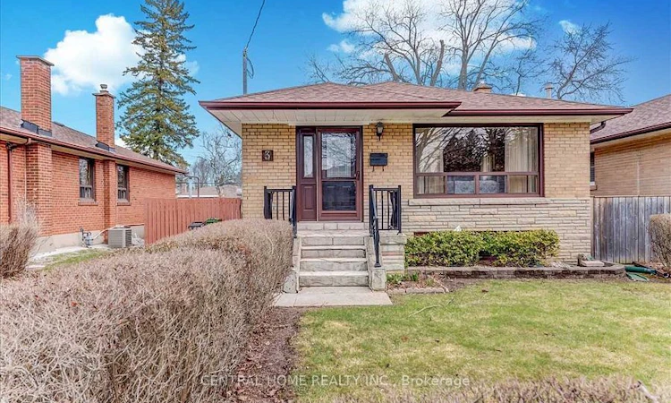 3 Holton Road