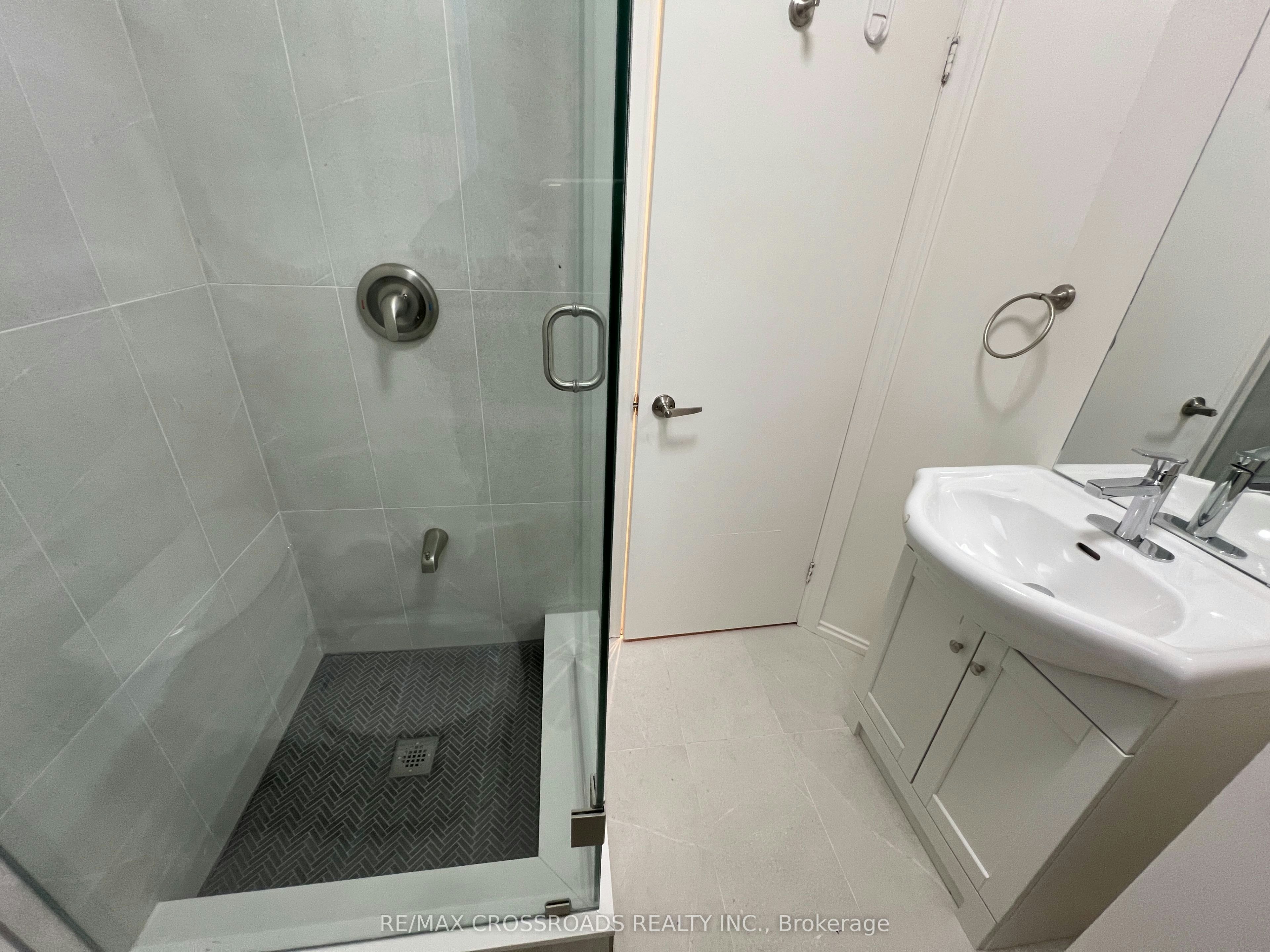 UNIT 2-82 Curzon Street, Toronto, ON, M4M 3B4 - 12