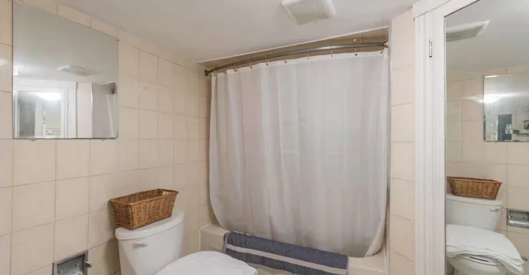 Basement-20 Curzon Street, Toronto, ON, M4M 1L4 - 5