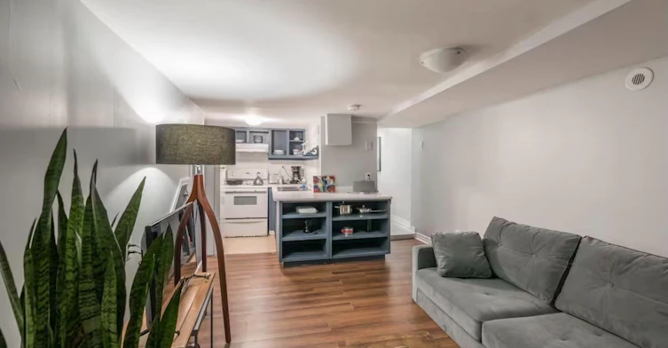 Basement-20 Curzon Street, Toronto, ON, M4M 1L4