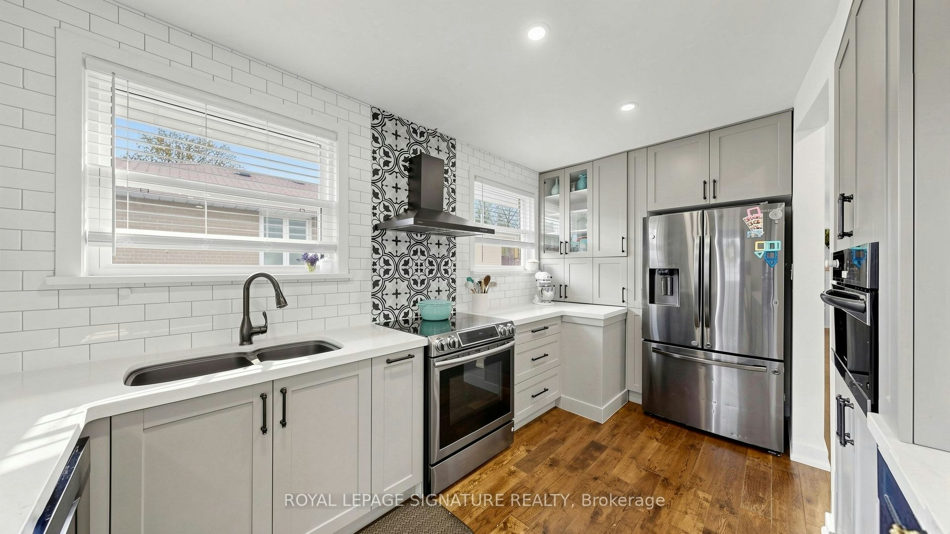 33 Neapolitan Drive, Toronto, ON, M1P 4B2