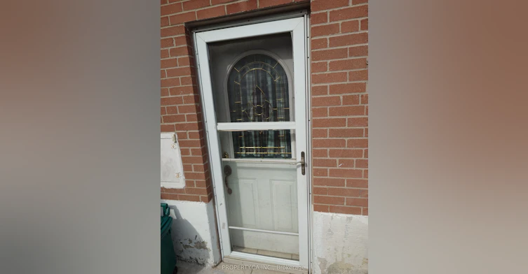 Basement-883 Grenoble Boulevard, Pickering, ON, L1W 1T7 - 2