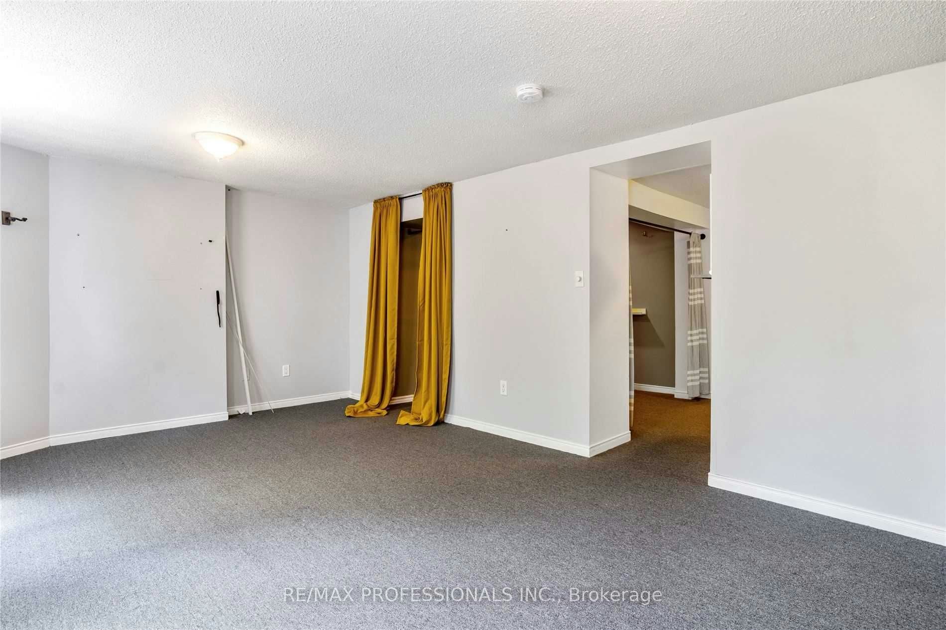 1-39 Albemarle Avenue, Toronto, ON, M4K 1H6 - 2