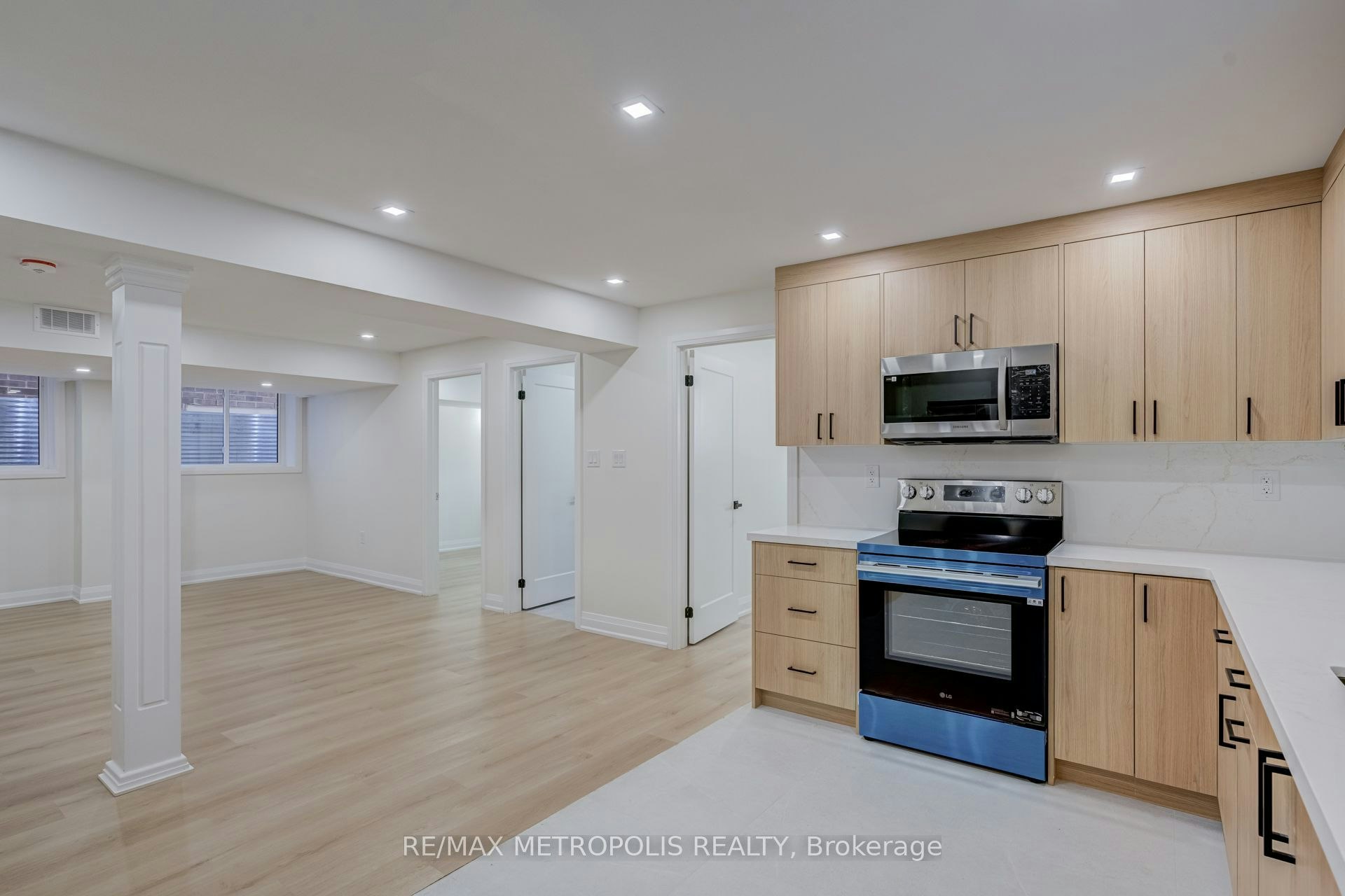 BSMT-43 Bridgeland Drive, Whitby, ON, L1P 0R2 - 27