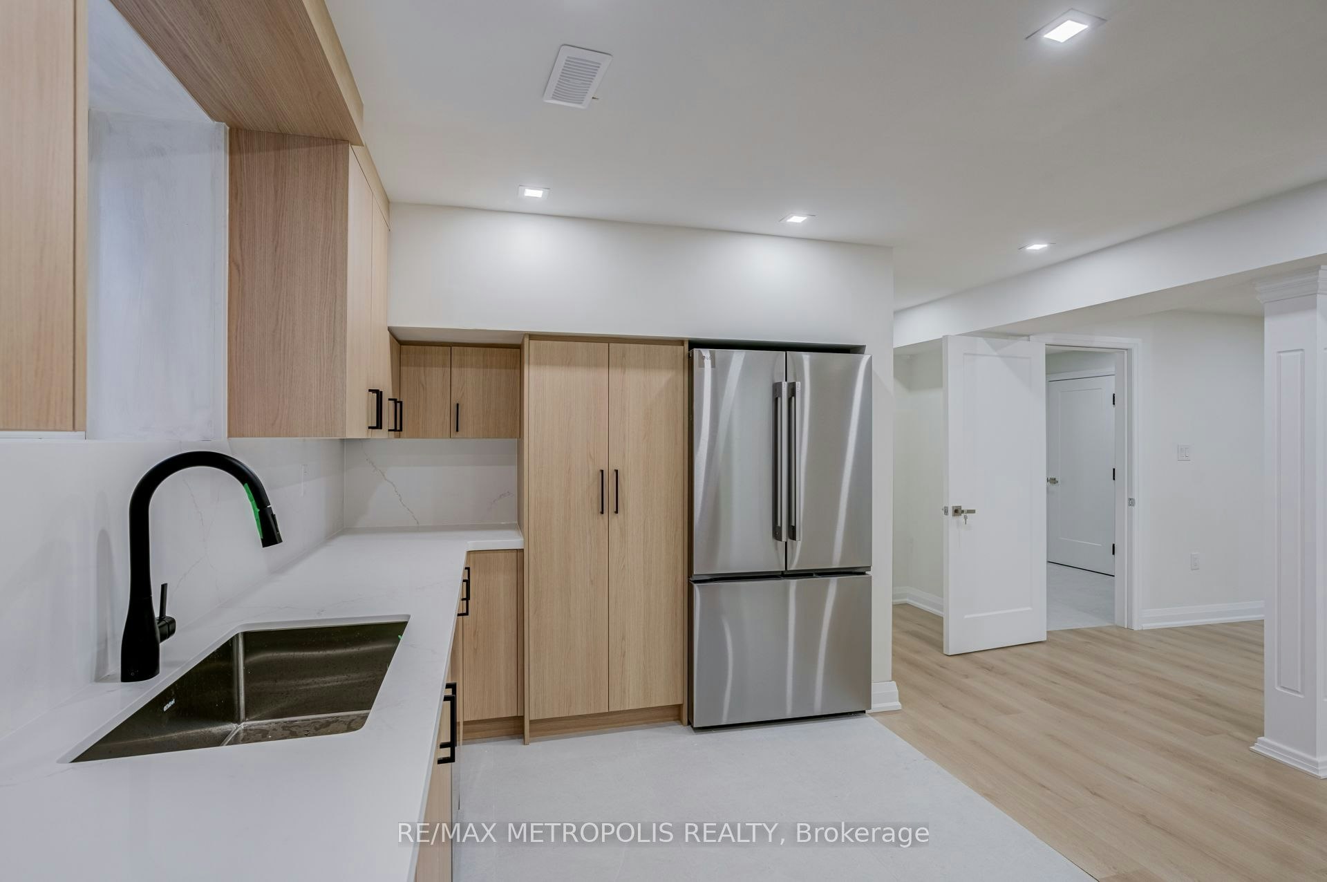 BSMT-43 Bridgeland Drive, Whitby, ON, L1P 0R2 - 28