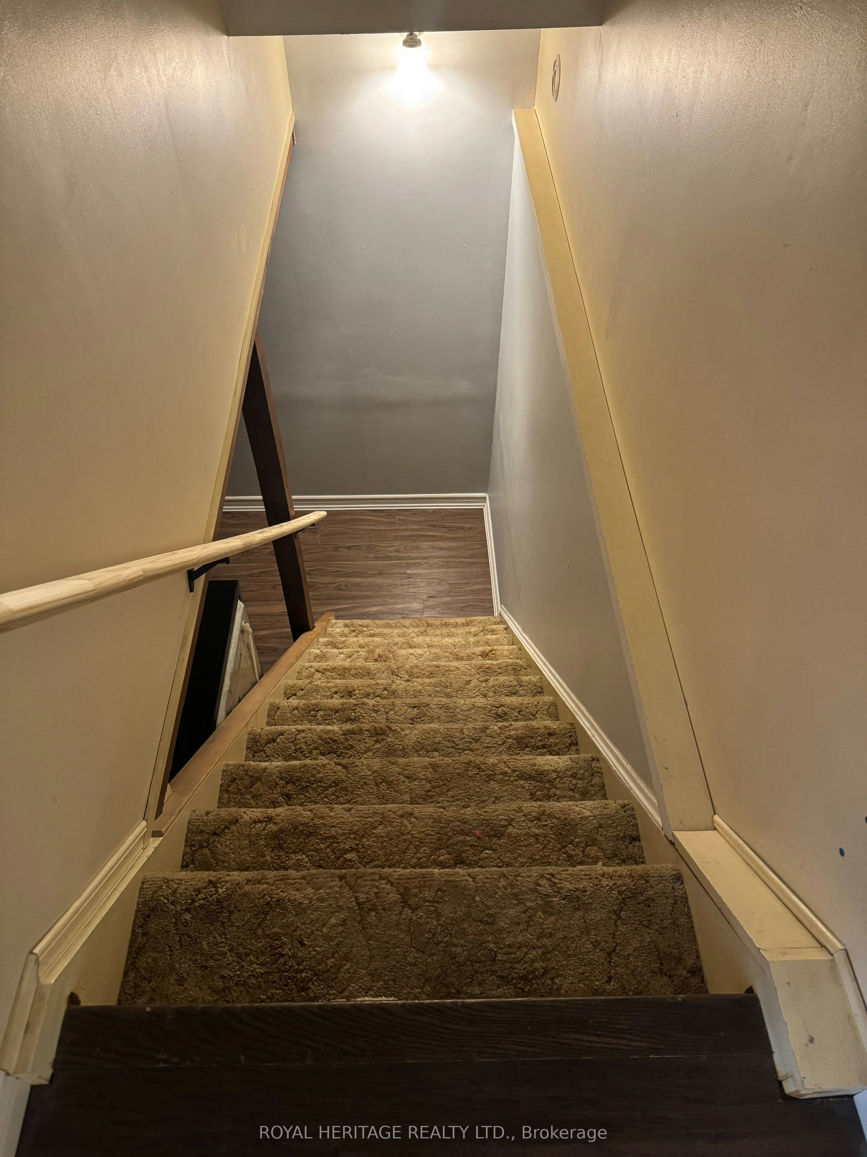 BSMT-349 Carnaby Court, Oshawa, ON, L1G 6N7 - 2