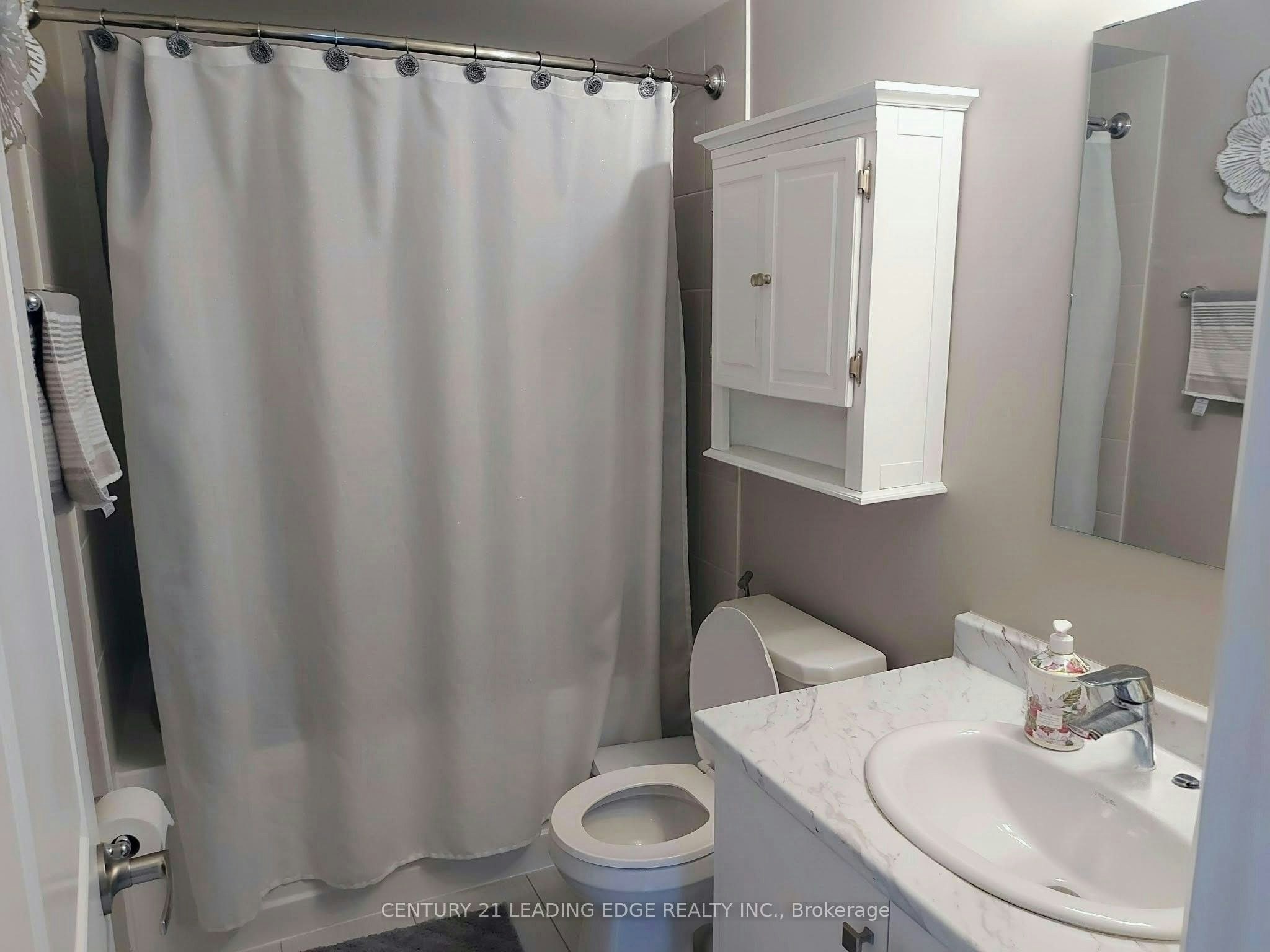 56-15 Donald Fleming Way, Whitby, ON, L1R 0N8 - 11