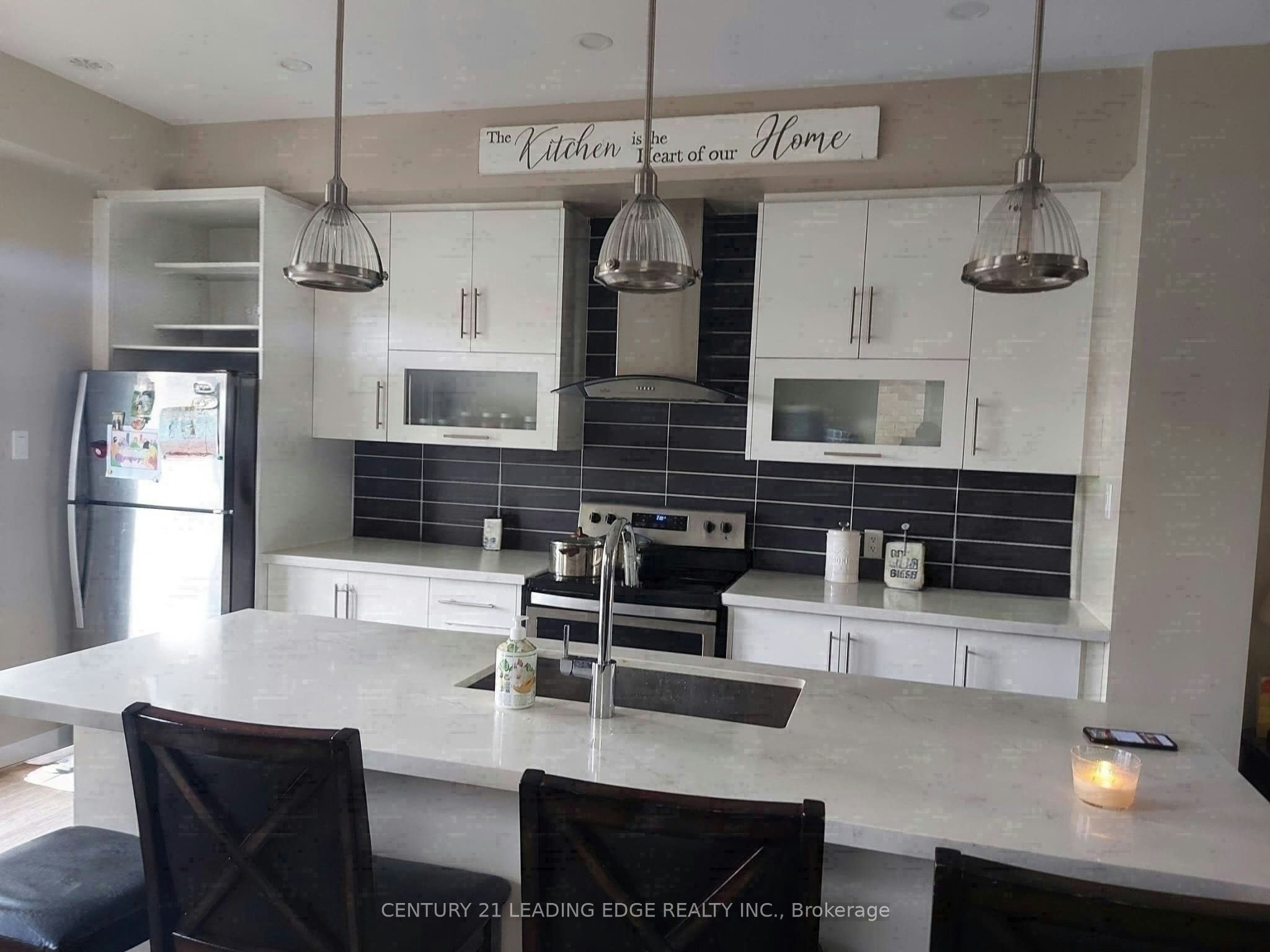 56-15 Donald Fleming Way, Whitby, ON, L1R 0N8 - 5