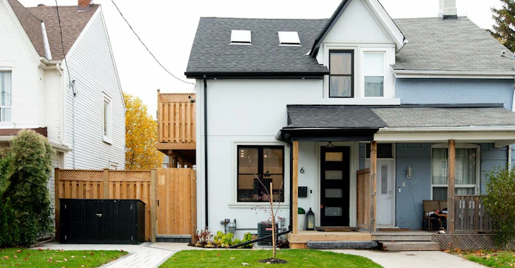 Basement-6 Luttrell Avenue, Toronto, ON, M4C 5E3