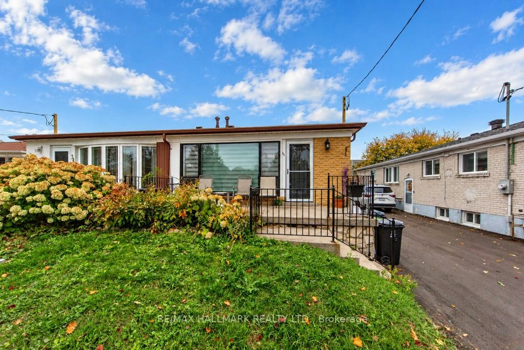 36 Huddleston Court, Toronto, ON, M1L 4L2