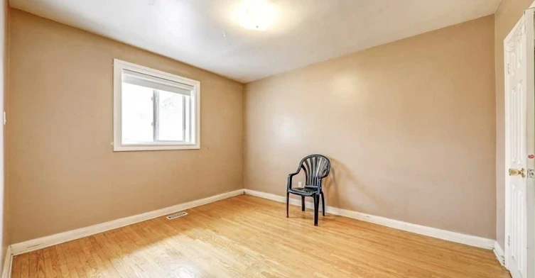 43 Sophia Drive, Toronto, ON, M1H 1Z3 - 6