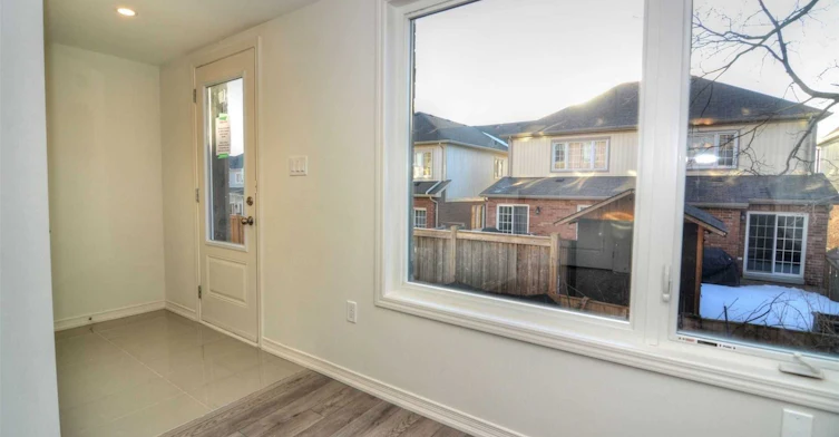 1428 Coral Springs Path, Oshawa, ON, L1K 3G1 - 5