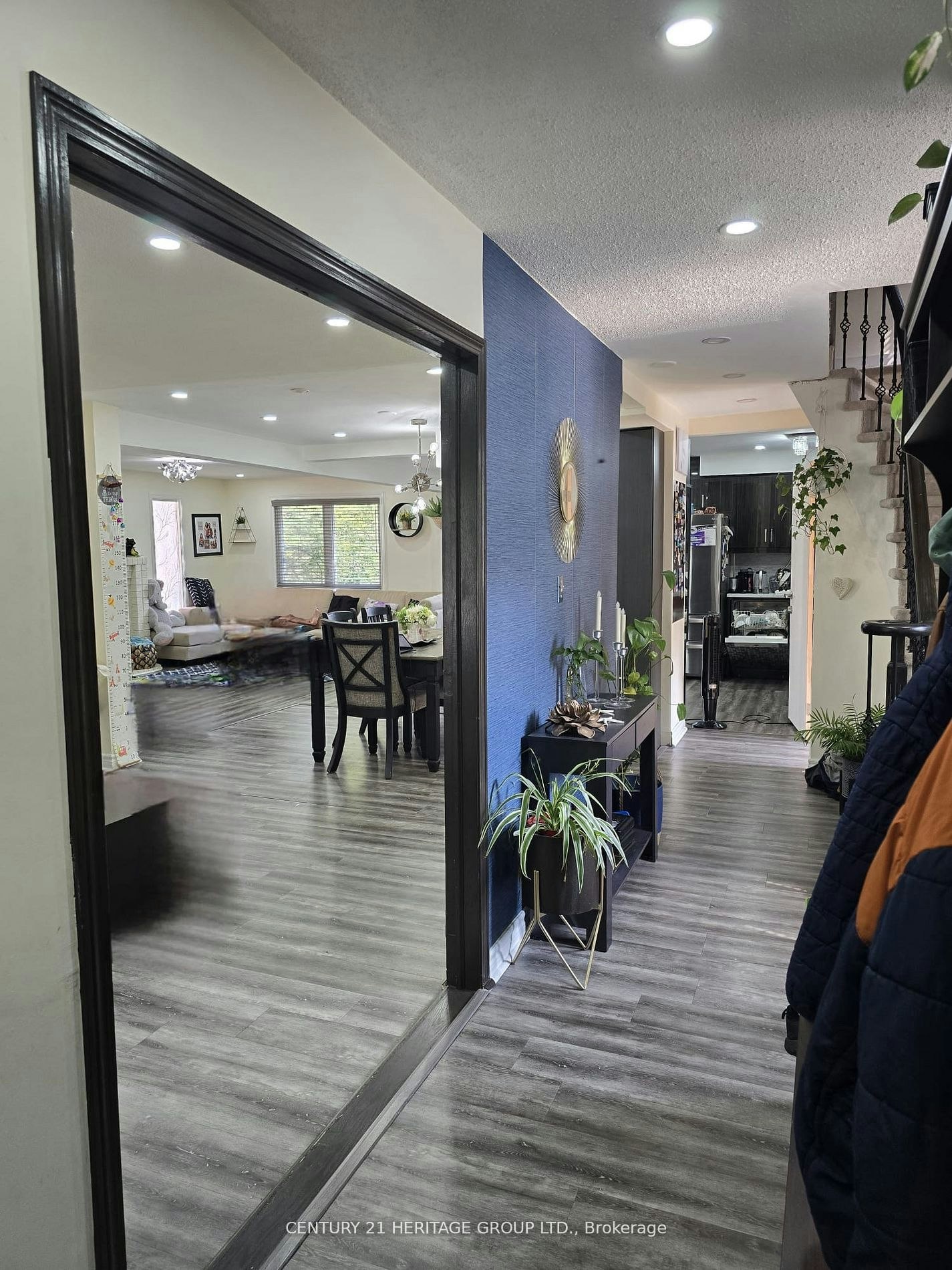 Main-142 Hialeah Crescent, Whitby, ON, L1N 7L6 - 4