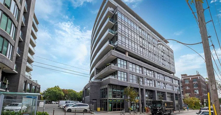 318-319 Carlaw Avenue, Toronto, ON, M4M 0A4