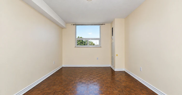 304-100 Prudential Drive, Toronto, ON, M1P 4V4 - 12