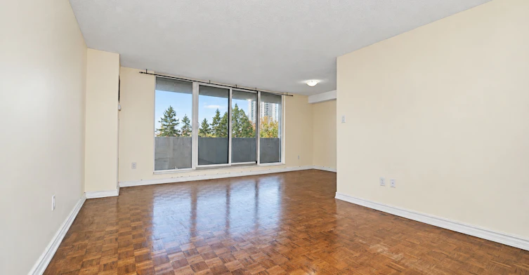 304-100 Prudential Drive, Toronto, ON, M1P 4V4 - 7
