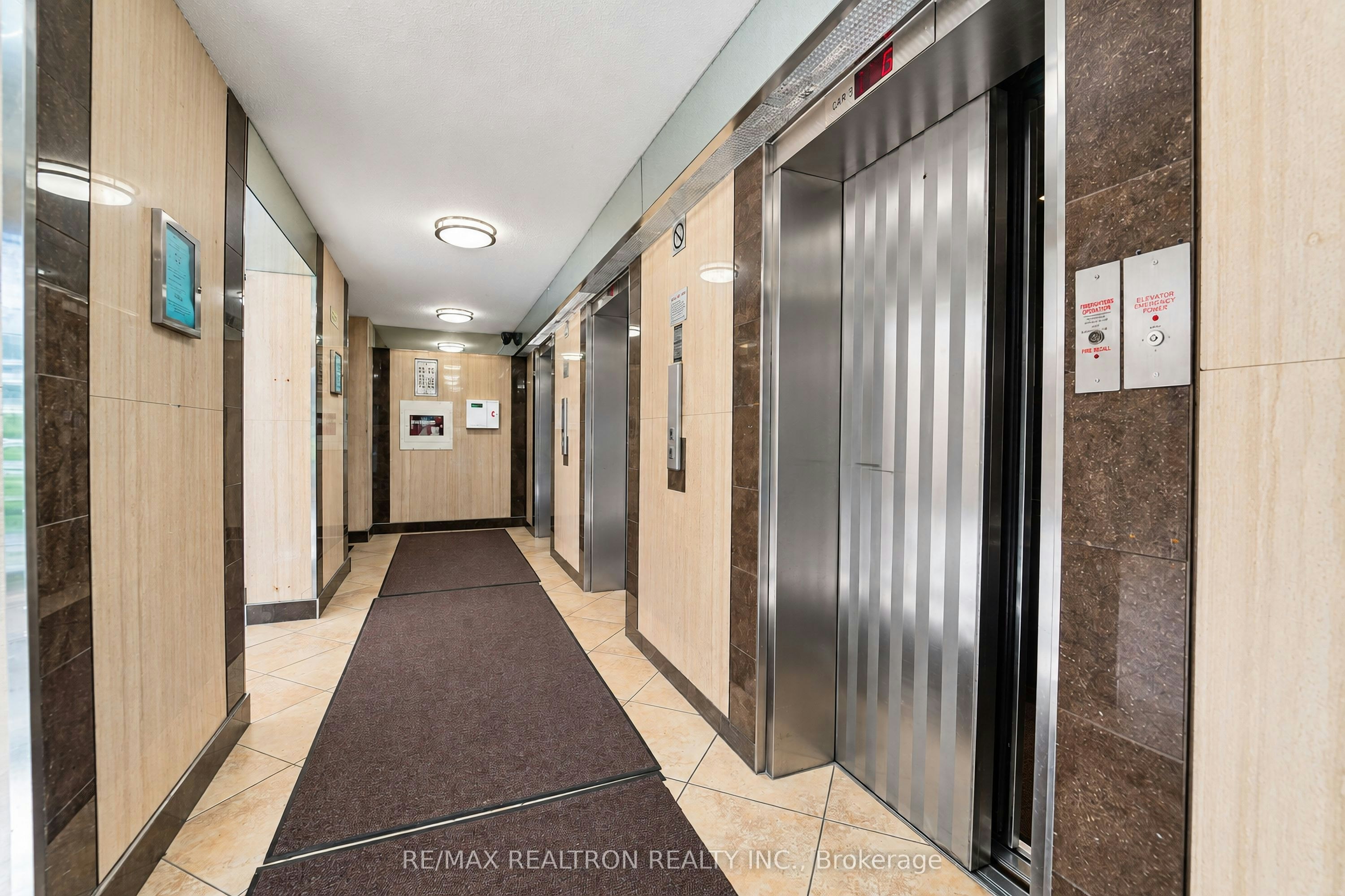 304-100 Prudential Drive, Toronto, ON, M1P 4V4 - 3