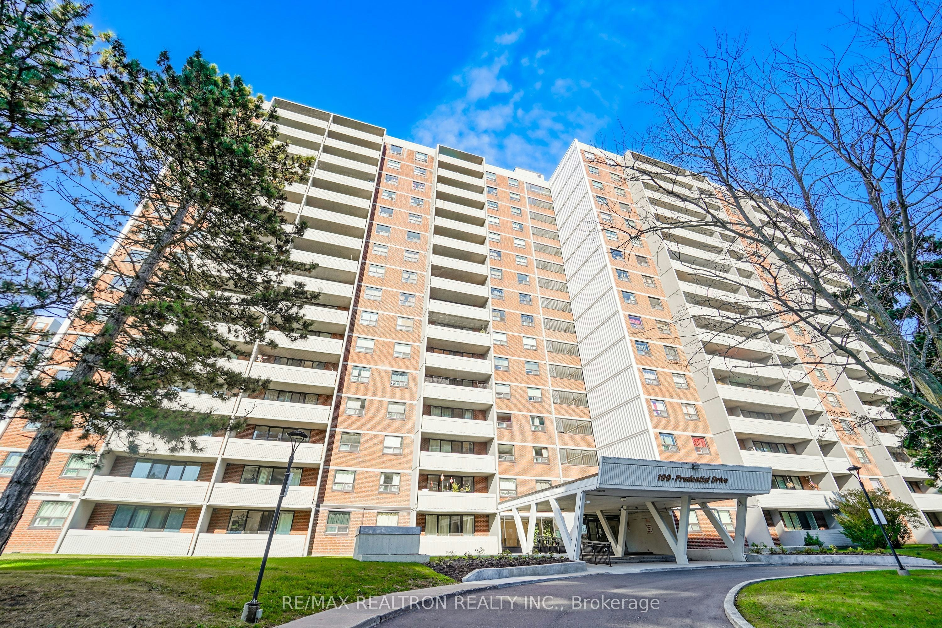 304-100 Prudential Drive, Toronto, ON, M1P 4V4 - 21