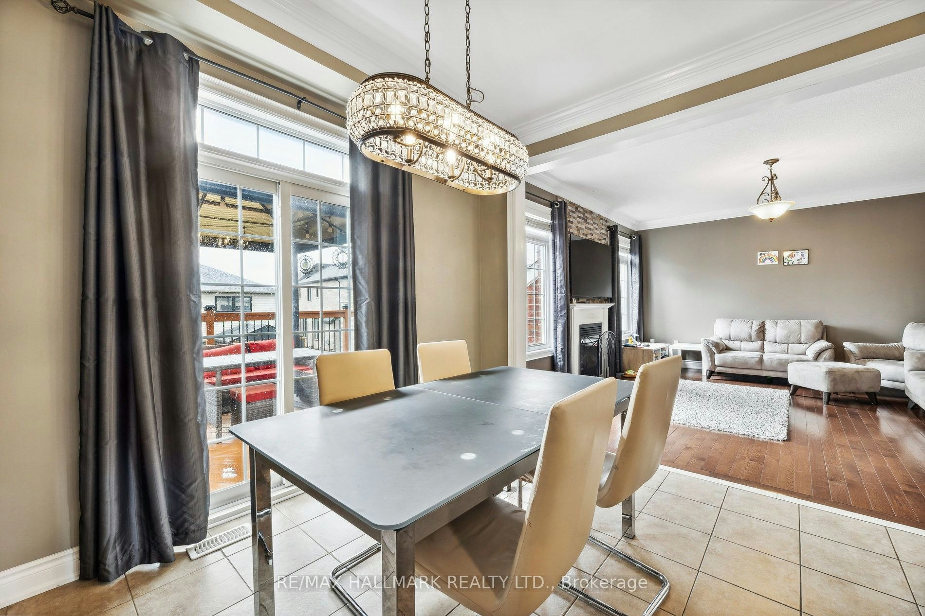447 Longworth Avenue, Clarington, ON, L1C 0E1 - 10