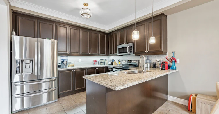 447 Longworth Avenue, Clarington, ON, L1C 0E1 - 9