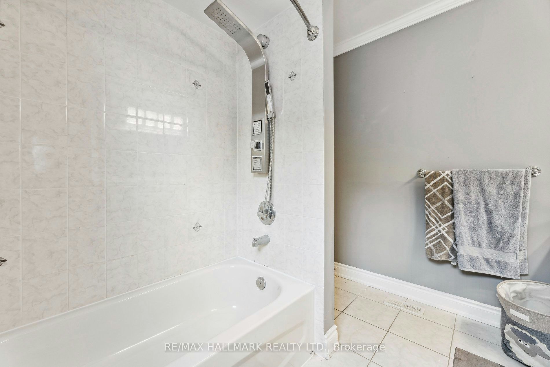 447 Longworth Avenue, Clarington, ON, L1C 0E1 - 32