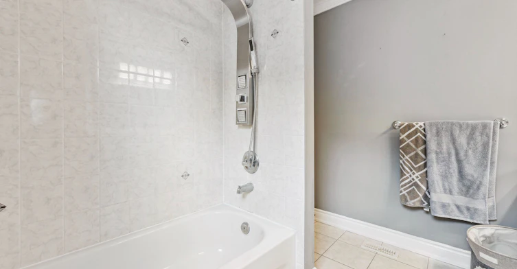 447 Longworth Avenue, Clarington, ON, L1C 0E1 - 32