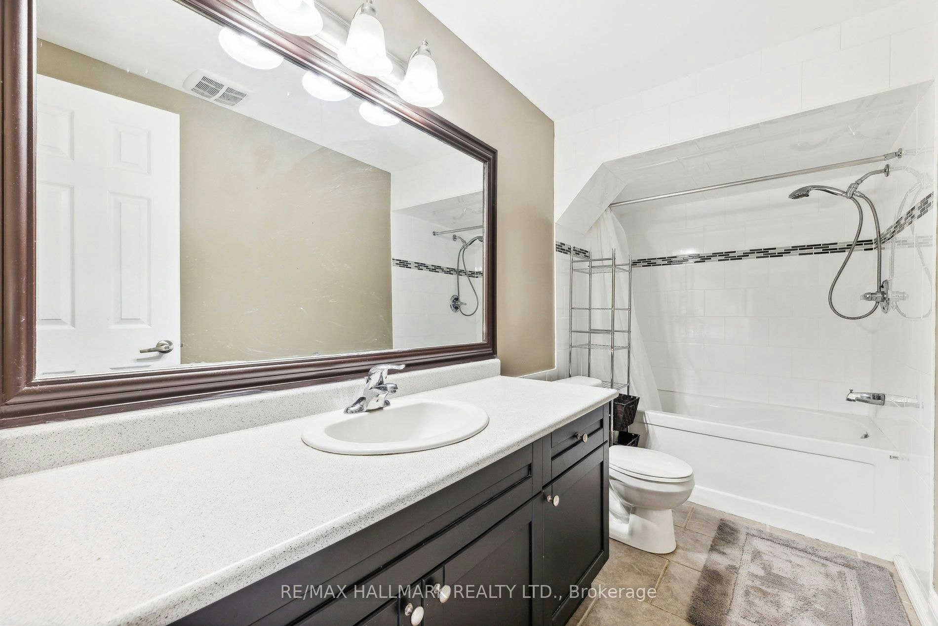 447 Longworth Avenue, Clarington, ON, L1C 0E1 - 38